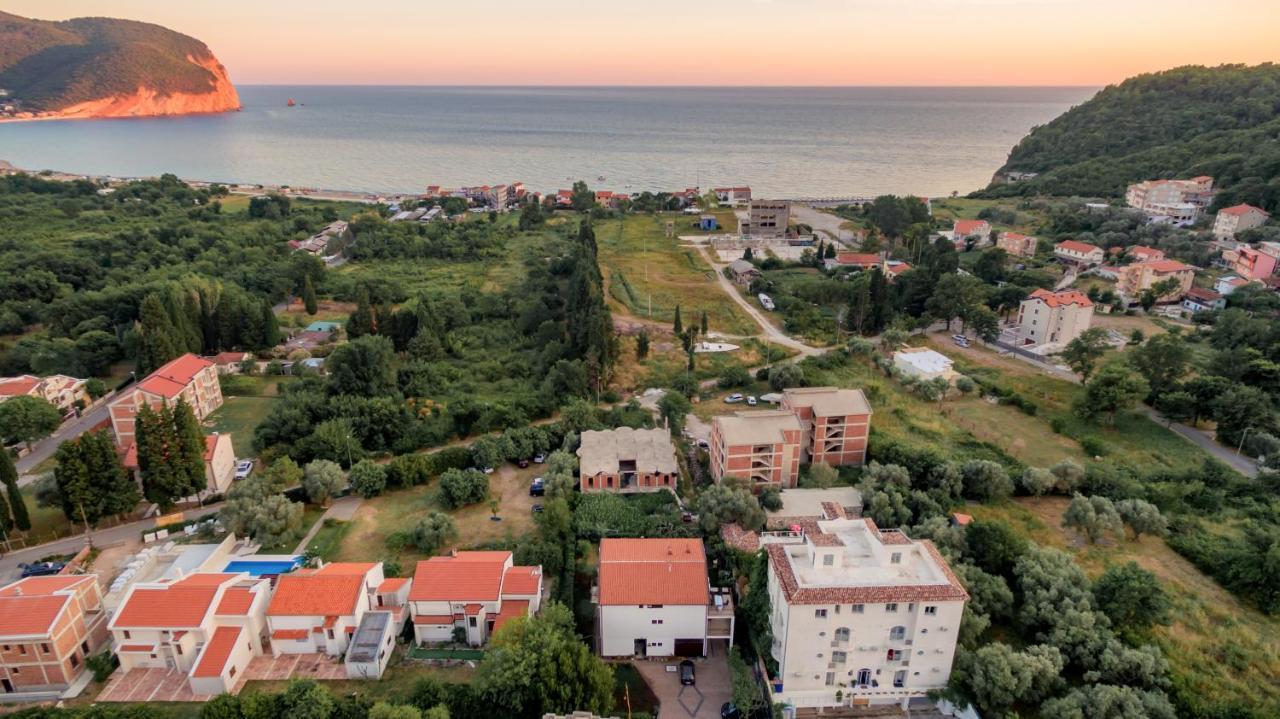 Apartment Magazini Petrovac Екстериор снимка