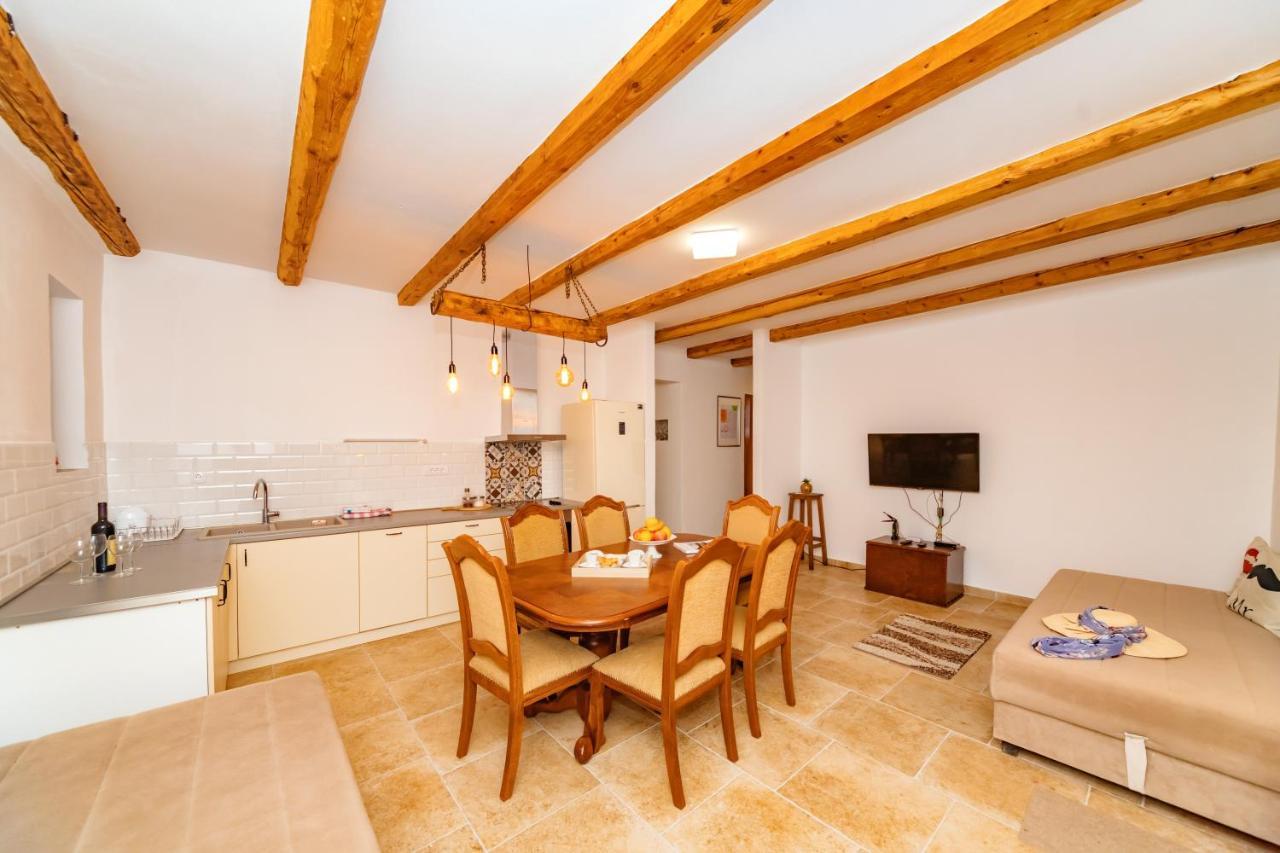 Apartment Magazini Petrovac Екстериор снимка